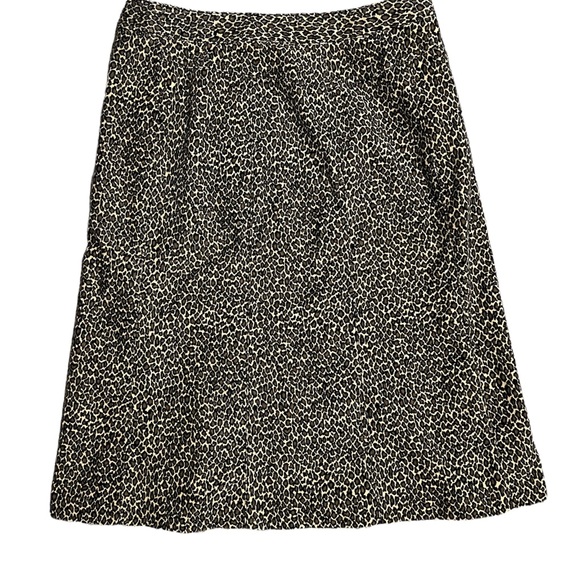 Talbots cheetah-animal print corduroy skirt. - Picture 2 of 6